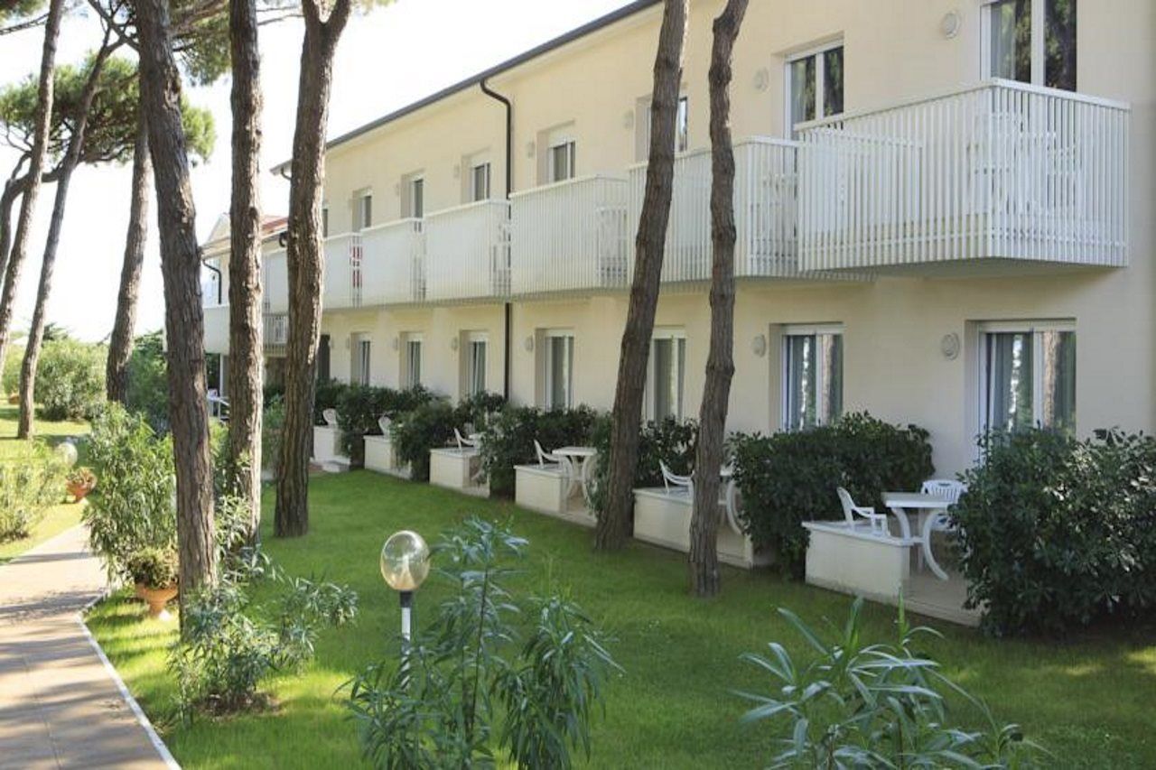 Gallia & Hotel 4*