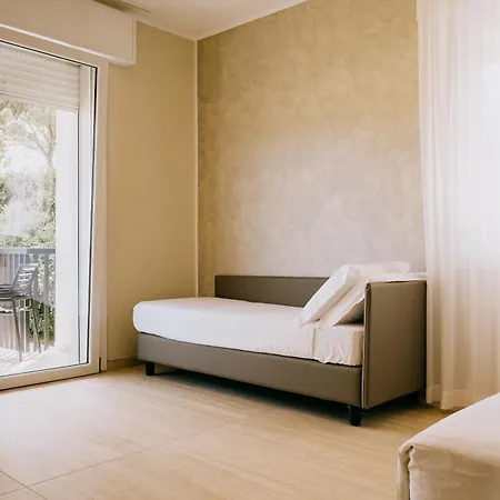 Hotel Gallia & Resort Lido di Jesolo Exterior photo