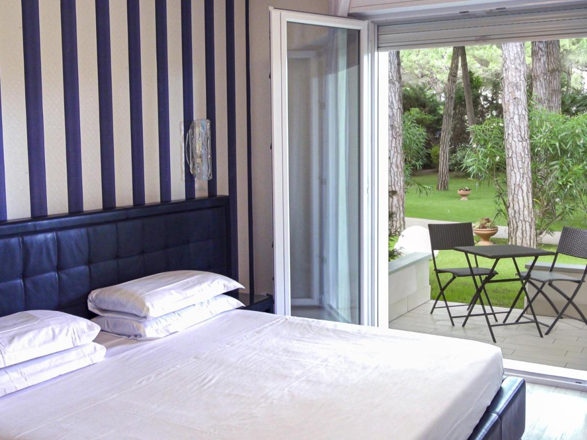 Hotel Gallia & 4*